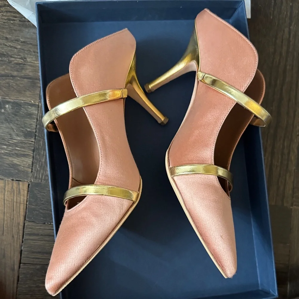 Authentic Used Malone Souliers Pink Blush and Gold Women's 70MM Heels Size 37 - Picture 7 of 16